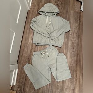 XS aerie matching set